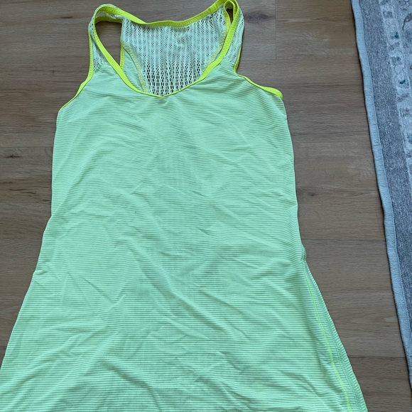 Lululemon shirts size 4 sold individually - Picture 2 of 13